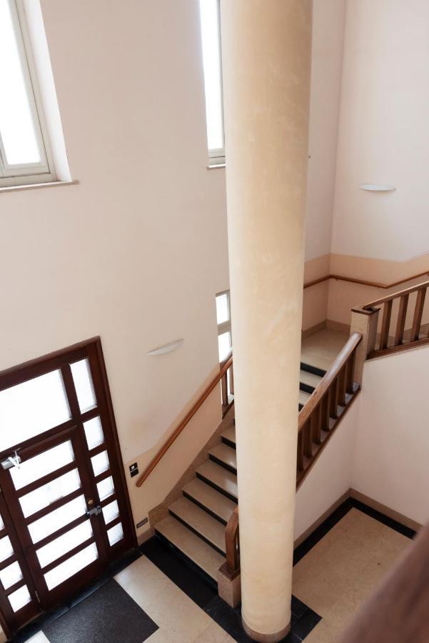 Interno 6 Guest House Cuneo Exterior photo