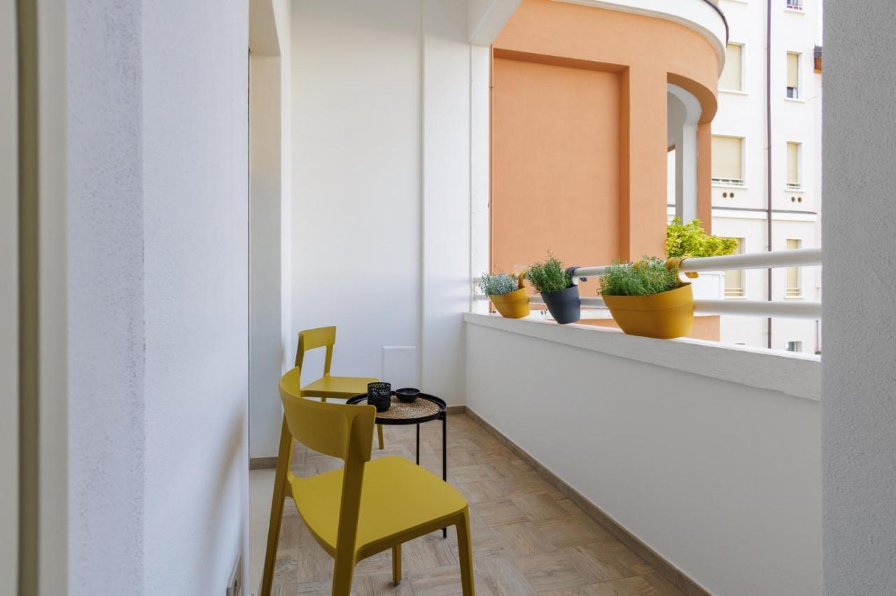 Interno 6 Guest House Cuneo Exterior photo